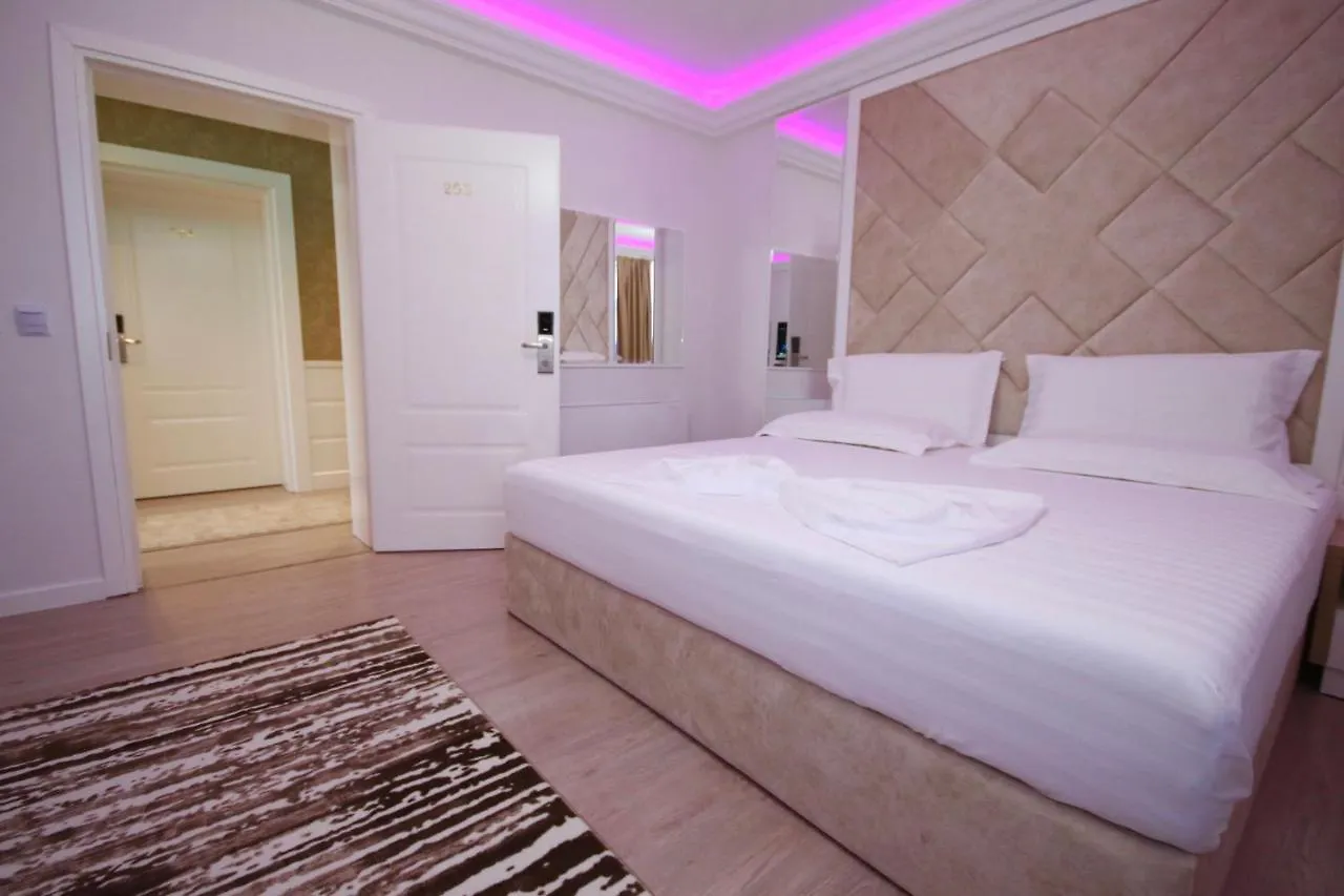 Eljos Hotel Fushe-Kruje Albânia